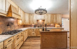 807 County Road 6410, Salem, MO 65560