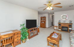 15 Riverview Dr, Shelby, OH 44875