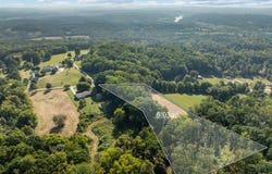 3951 Strong Rd, Mascot, TN 37806
