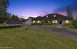 1655 W Diamond Bar Rd, Rathdrum, ID 83858