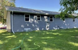 808 5th Ave SW, Rugby, ND 58368