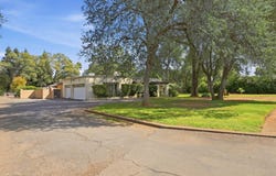 4935 Saratoga Drive, Redding, CA 96002