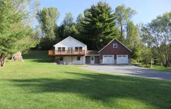 1527 VT RTE 105, Sheldon, VT 05483