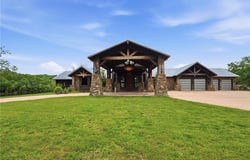 21616 PoorBoy Road, Warsaw, MO 65355