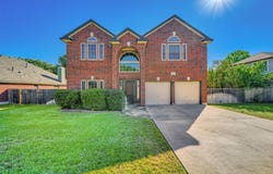 411 Steeplechase Dr, Georgetown, TX 78626