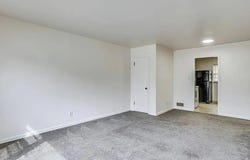 6142 E Harry St, Wichita, KS 67218