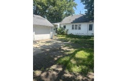 827 Golden Avenue, Battle Creek, MI 49014