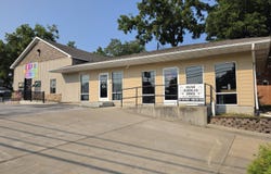 403 S Springfield Avenue, Bolivar, MO 65613