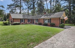 205 W 4th Street, Springfield, GA 31329