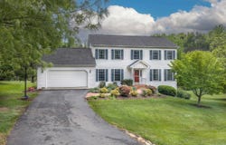 3 RIVER PLACE, LEXINGTON, VA 24450