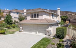 21748 Woodrose PL, SALINAS, CA 93908
