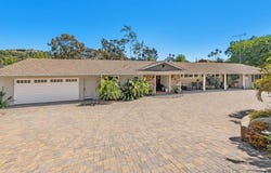 9865 Edgelake Drive, La Mesa, CA 91941