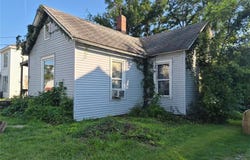811 Paris Avenue, Hannibal, MO 63401