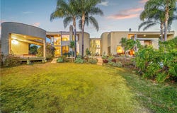 3028 Overhill Drive, Vista, CA 92084