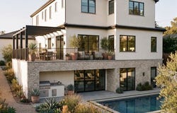 720 Lachman Ln, Los Angeles, CA 90272