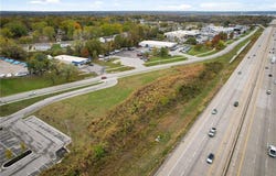 2701 NW S Outer Road, Blue Springs, MO 64015