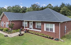1707 Holloway Street, Morrilton, AR 72110