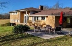 299 Drews Lane, Cedar Bluff, VA 24609