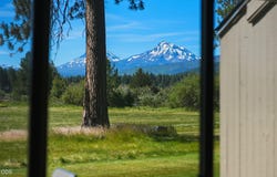 12900 Hawks Beard, Black Butte Ranch, OR 97759