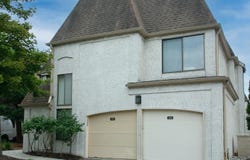 99 Park Gate Drive, Edison, NJ 08820