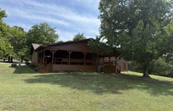 17984 State Highway 248, Cassville, MO 65625