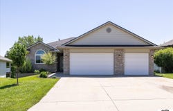 230 E View Drive, Council Bluffs, IA 51503