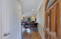 1515 Grismer, Burbank, CA 91504
