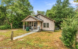 309 Pine Street, Hamlet, NC 28345