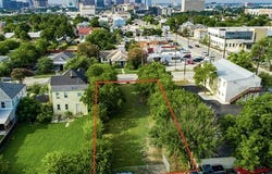 313 E Locust, San Antonio, TX 78212