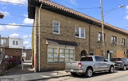 392 AVON Road, UPPER DARBY, PA 19082