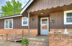 816 Hillcrest Drive, Watonga, OK 73772