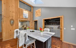 90 Big Bend Loop, Wilmington, VT 05363