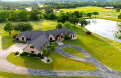 7583 Mountain View Road, Aubrey, TX 76227