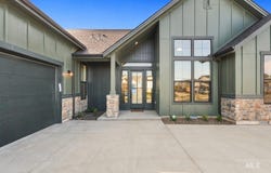 7689 W Flathead Lakes St., Eagle, ID 83616