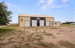 802 Seagraves Road, Brownfield, TX 79316