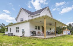 1644 Hwy 578, East Bernstadt, KY 40729