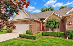 20833 Belclare Drive, Macomb, MI 48044