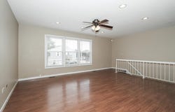 1063 HAMPTON Harbor, Schaumburg, IL 60193