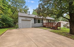 8605 Spring Valley Road, Raytown, MO 64138