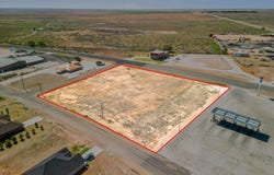 HWY 380, Plains, TX 79355