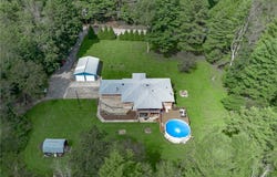 3059 Creekside Rd, Shelocta, PA 15701