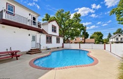 46 Central Ave, Butler Boro, NJ 07405-1143