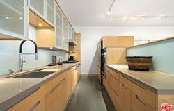 615 Hampton Dr, Venice, CA 90291