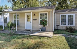 2126 S Hampton Avenue, Springfield, MO 65807