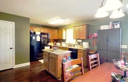 803 CARSON CIR, GROTTOES, VA 24441