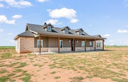 708 E F M 597, Abernathy, TX 79311