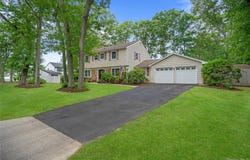 3 Palfrey Street, Stony Brook, NY 11790