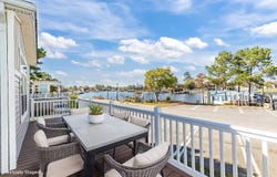 105 Rens Rd, Poquoson, VA 23662
