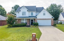 1520 Rockhurst DR, Fort Smith, AR 72908