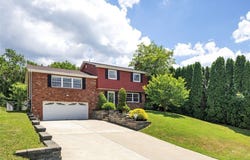 668 EDWARD DRIVE, Carnegie, PA 15106